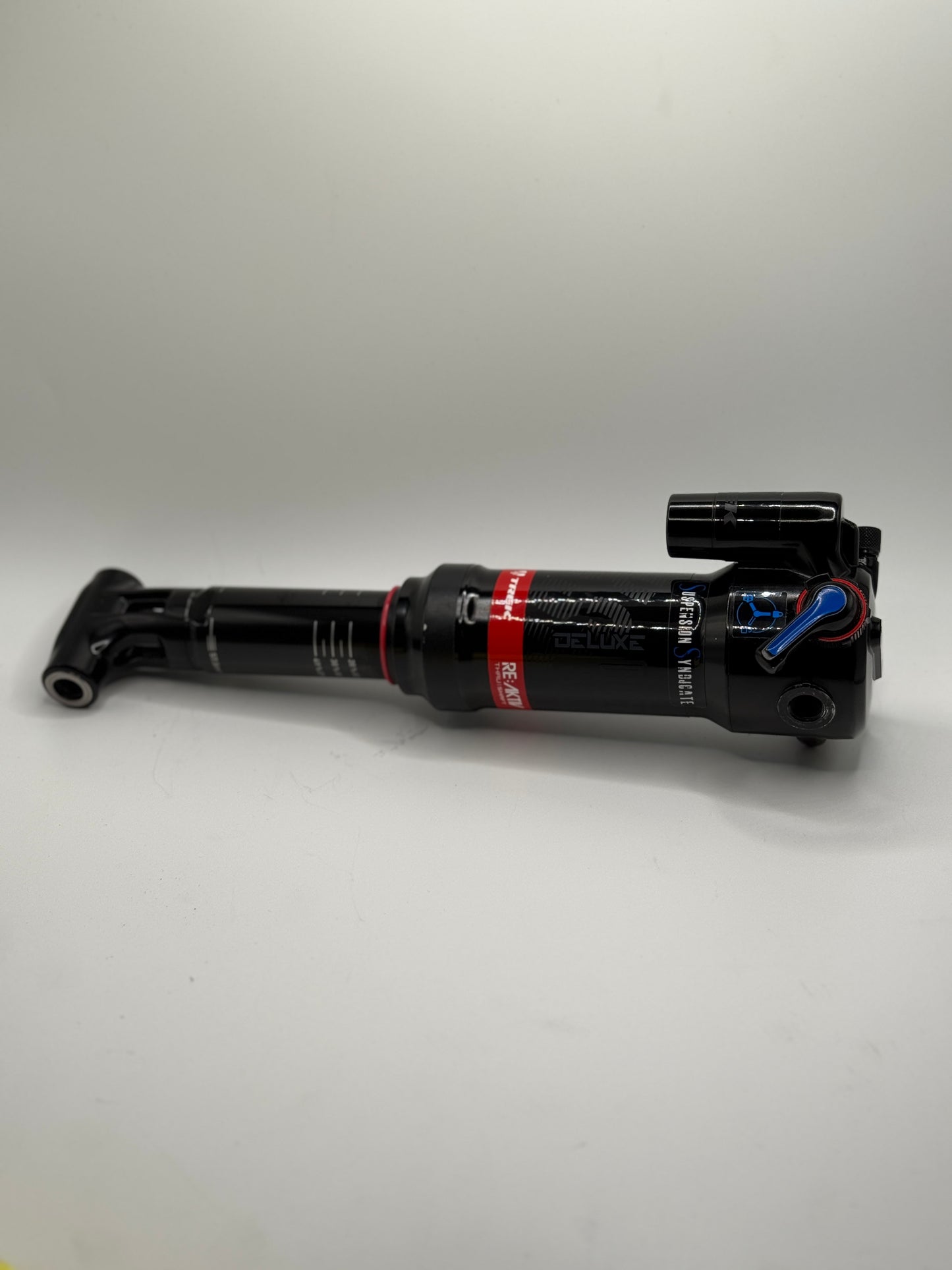 Trek Remedy/Slash, 230x57.5 Deluxe Thru:Aktiv