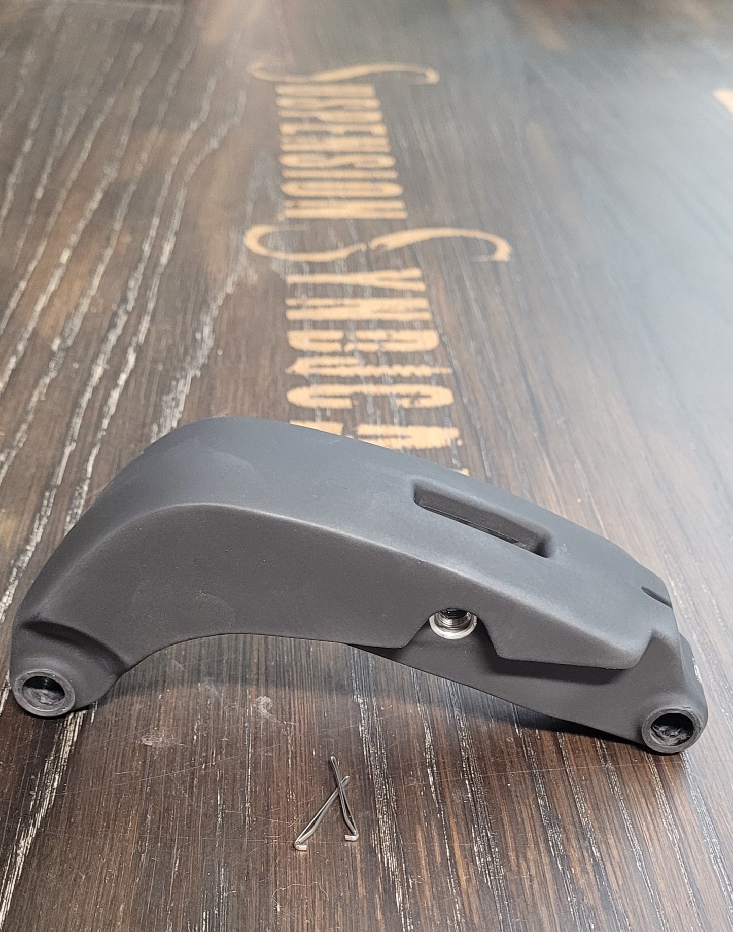 Trust Shout Shock Link Right