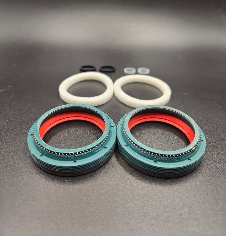 SKF Dual Compound Dust Wiper Seals 32-40
