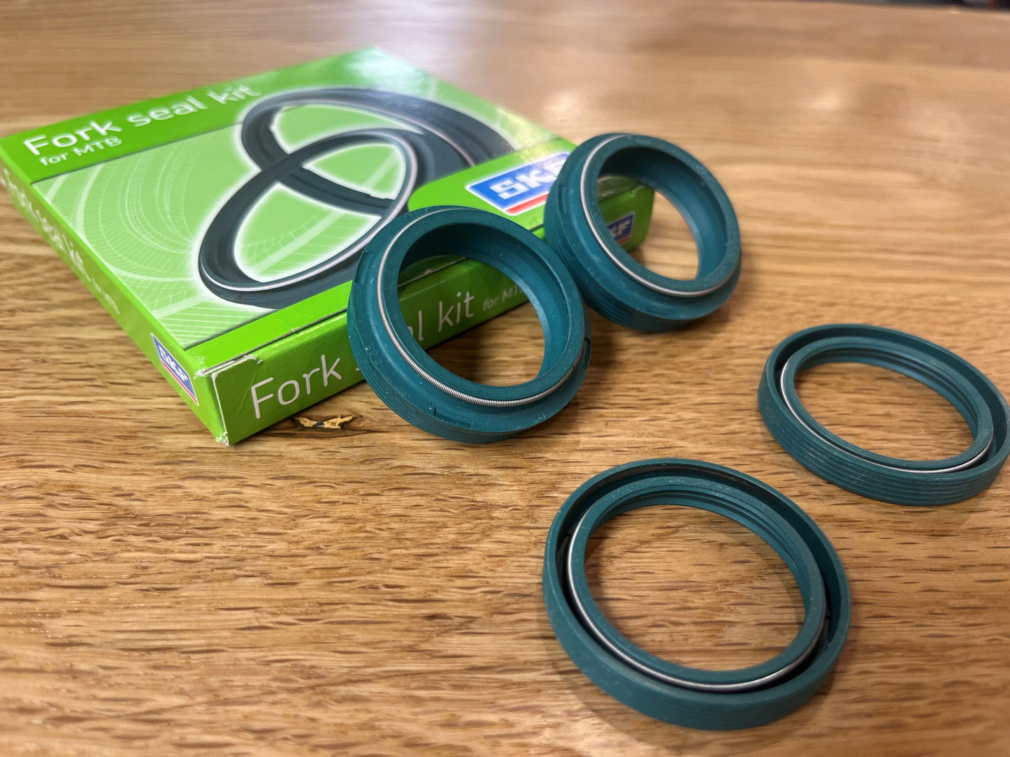 SKF Dust Wiper Seals 38mm MTB38M